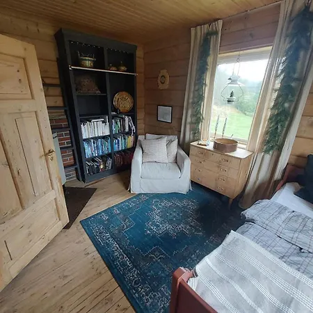 Llama Authentic Sunnfjord Farm Semesterbostad