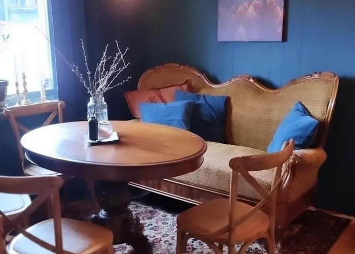 Llama 8 Beds 4 Bedrooms Semesterbostad *