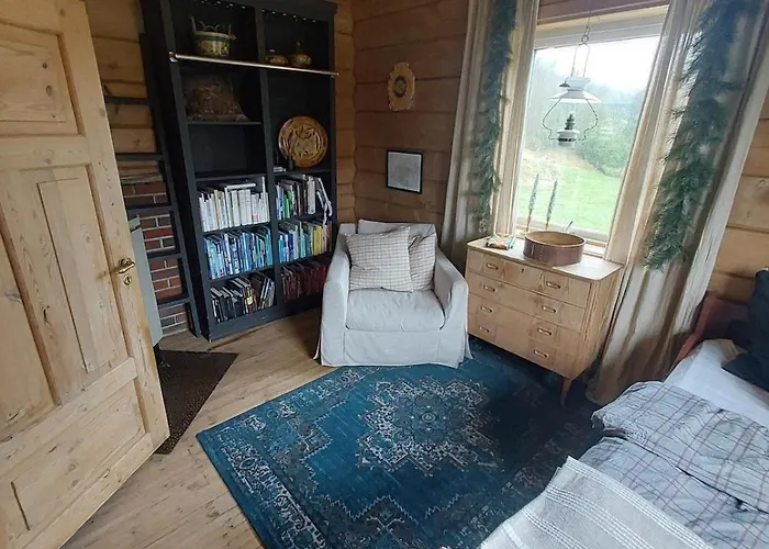 Llama 8 Beds 4 Bedrooms Semesterbostad