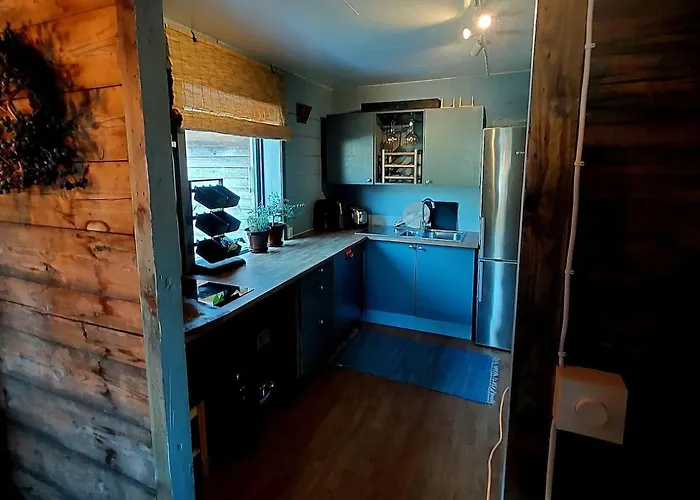 Llama 8 Beds 4 Bedrooms Naustdal i Sunnfjord